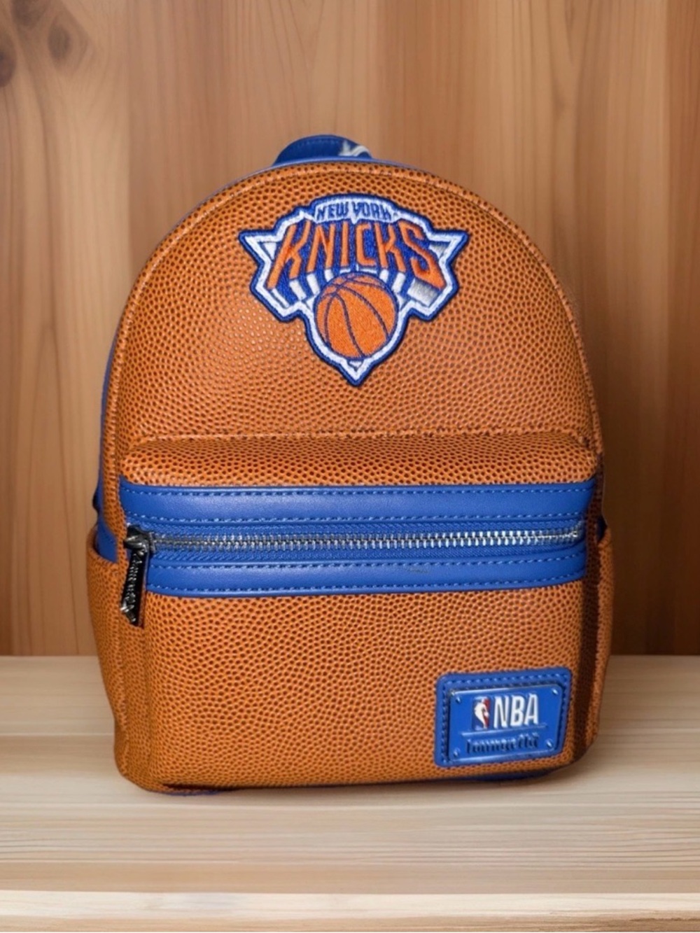 Loungefly NBA New York Knicks Basketball Logo Mini Backpack - New (WP176)